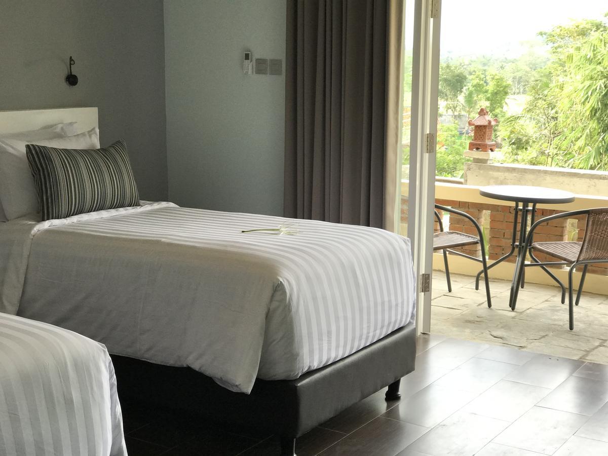 บุโรพุทโธ ฮิลล์ Hotel มาเกอลัง ภายนอก รูปภาพ