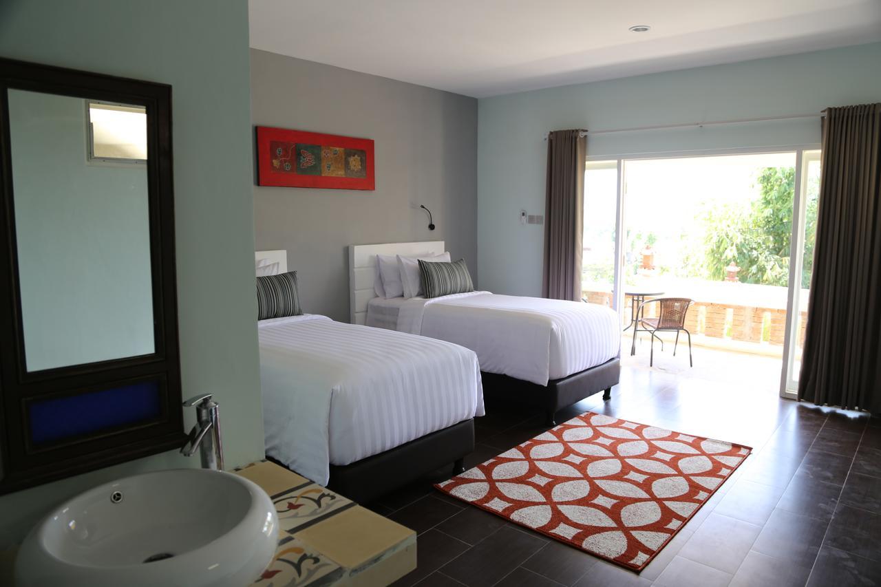 บุโรพุทโธ ฮิลล์ Hotel มาเกอลัง ภายนอก รูปภาพ