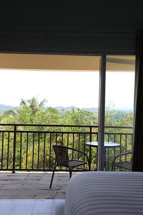 บุโรพุทโธ ฮิลล์ Hotel มาเกอลัง ภายนอก รูปภาพ